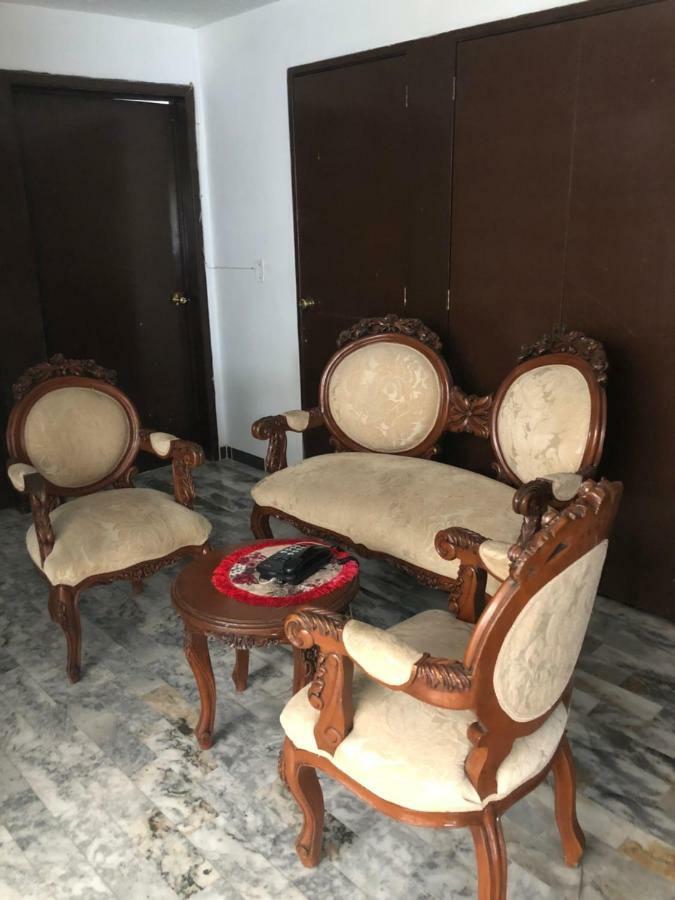 Hostal Guadalajara Cosmopolitan Providencia Buitenkant foto